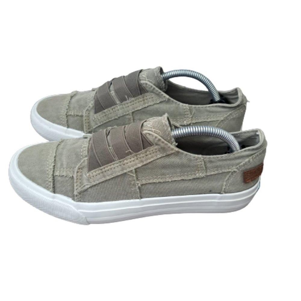 Blowfish Womens Size 7 Sneakers Olive Green Canvas Slip On Flats Walking Comfort